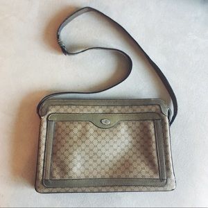 Gucci crossbody / shoulder bag